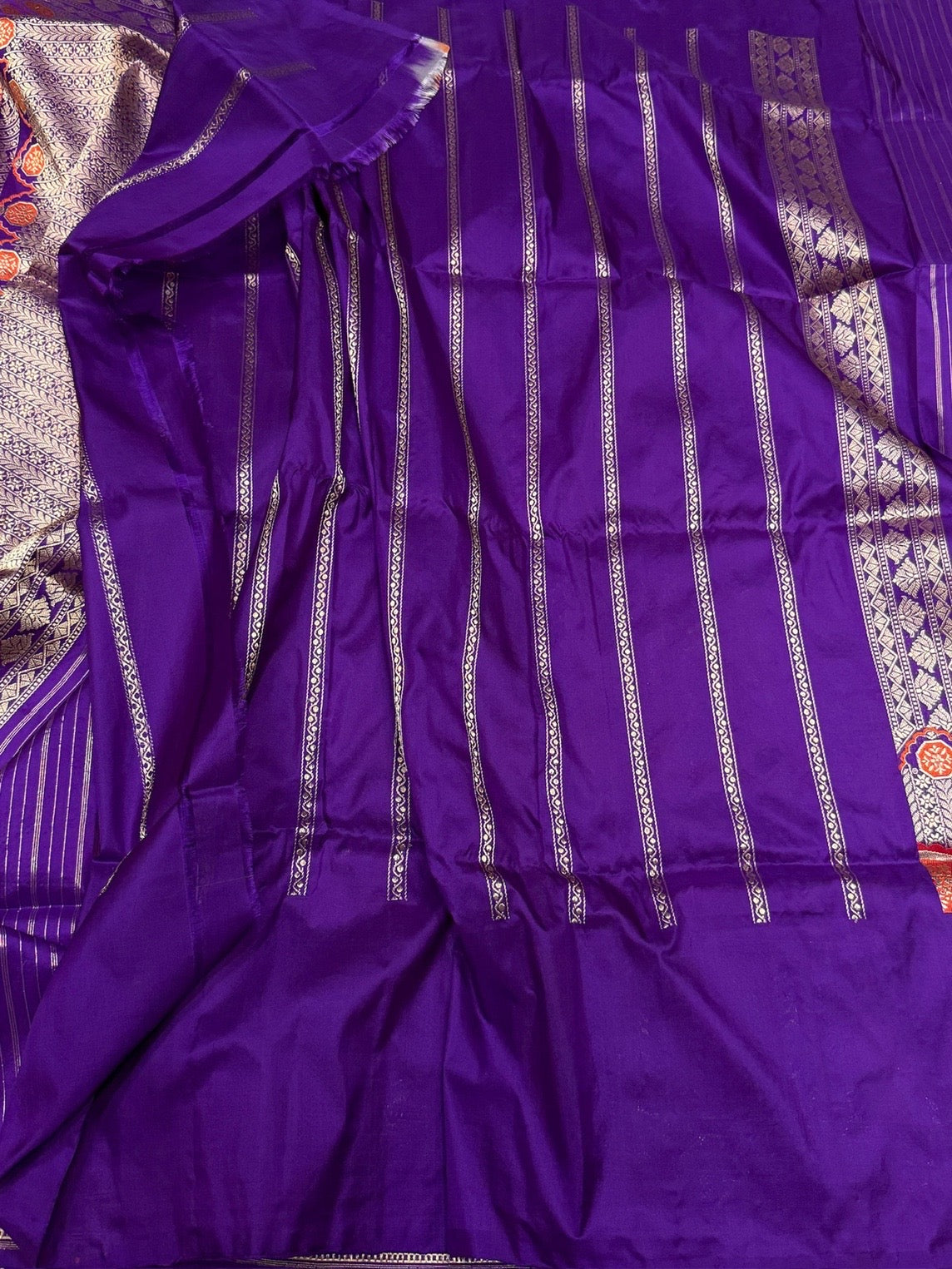 Purple Handwoven Pure Banarasi Silk Saree