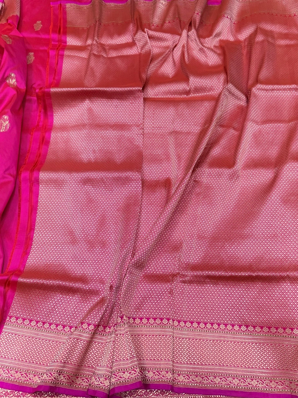 Rani Pink Handwoven Pure Banarasi Silk Saree