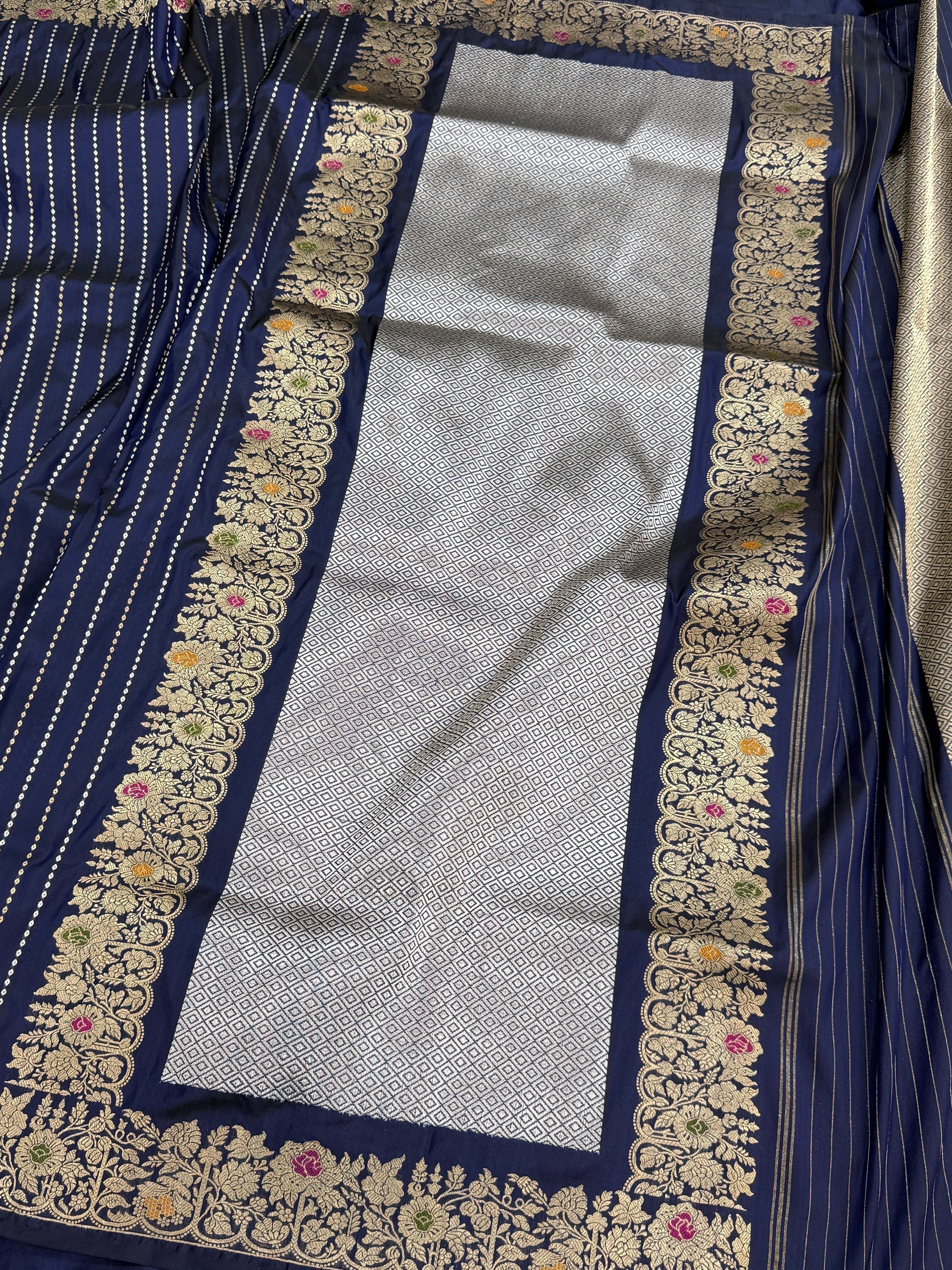 Navy Blue Handwoven Pure Banarasi Silk Saree | Pure Katan Silk | Kadwa Weave | HMR Handlooms