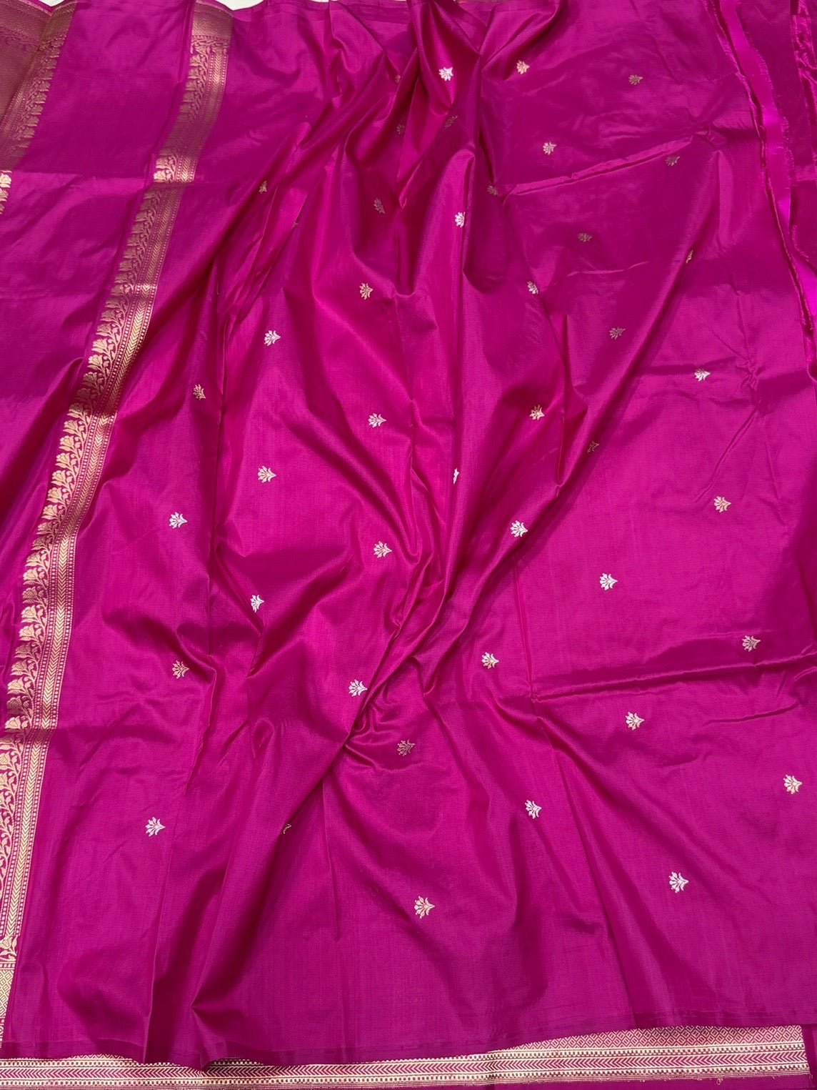 Rani Pink Handwoven Pure Banarasi Silk Saree