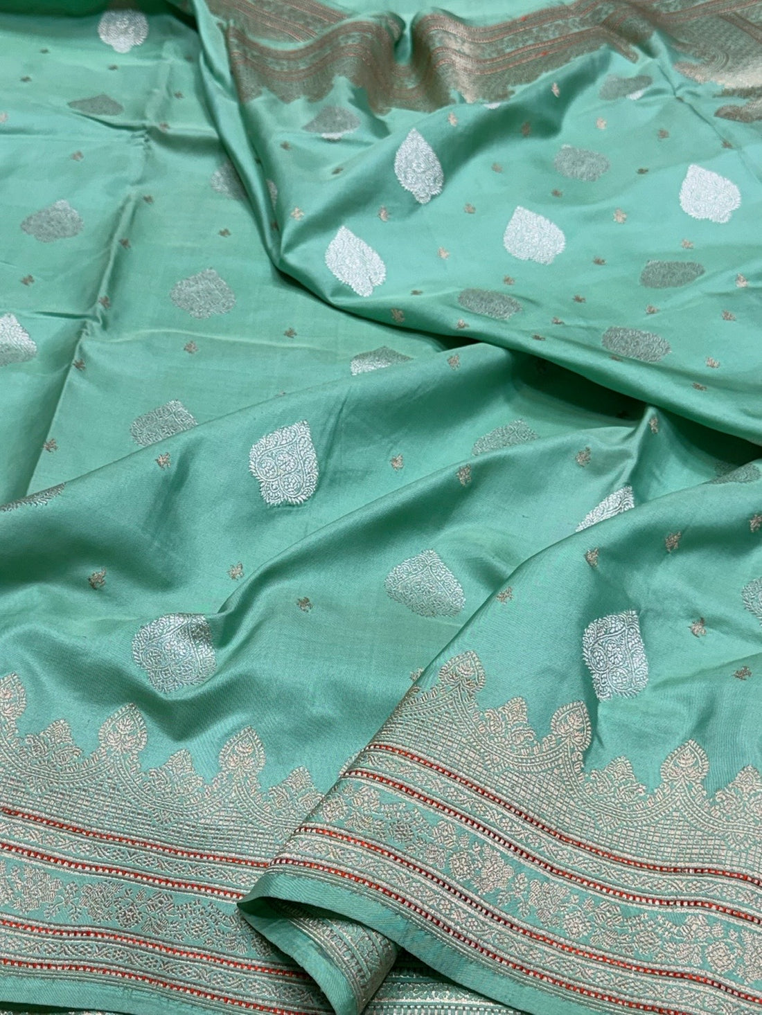 Sea Green Handwoven Pure Banarasi Silk Saree