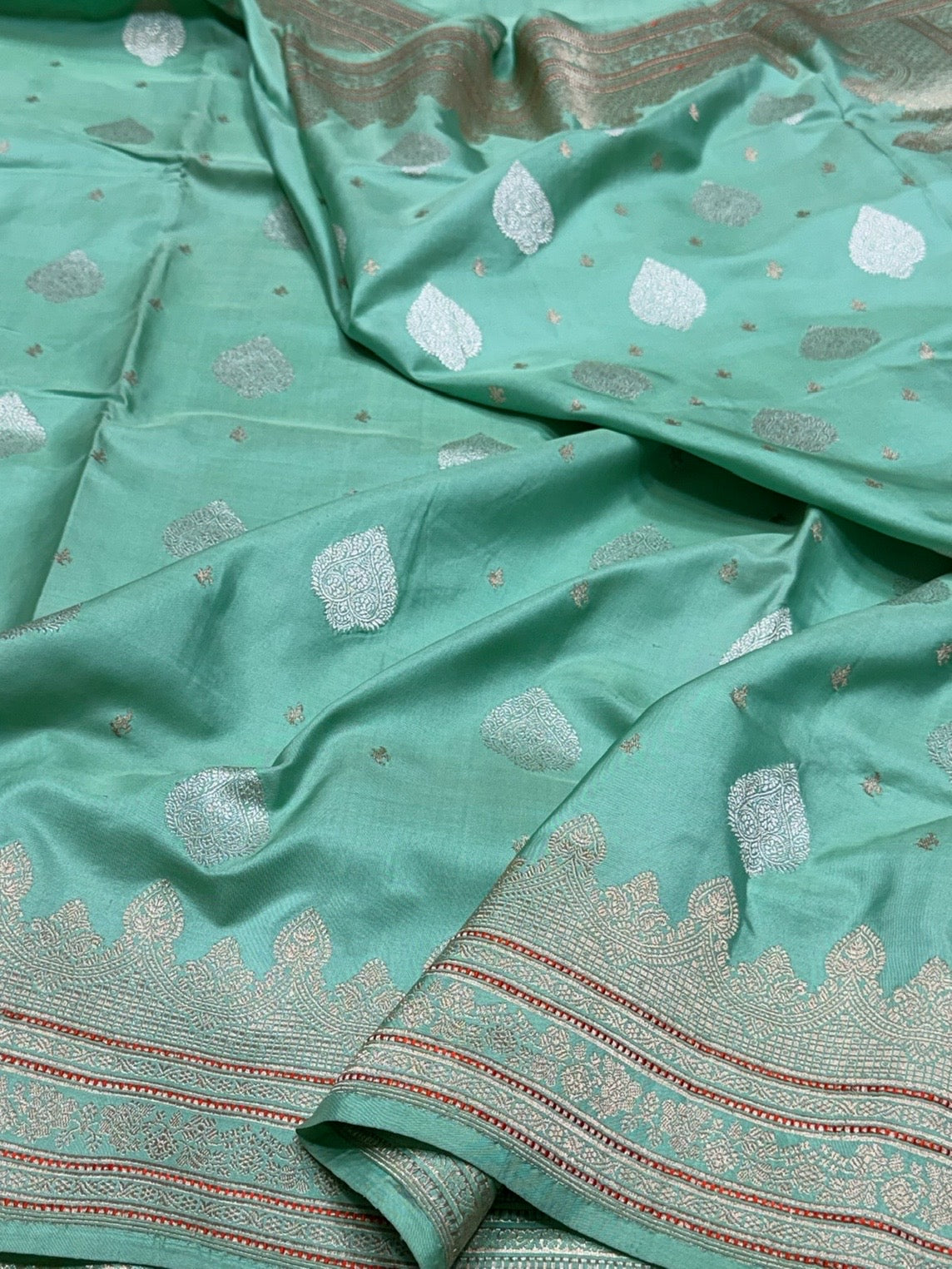 Sea Green Handwoven Pure Banarasi Silk Saree