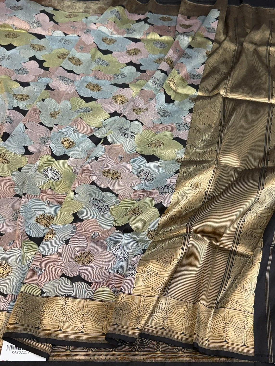 Black Handwoven Pure Banarasi Silk Saree
