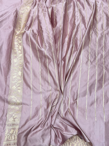 Lilac Handwoven Vintage Pure Banarasi Satin Silk Saree
