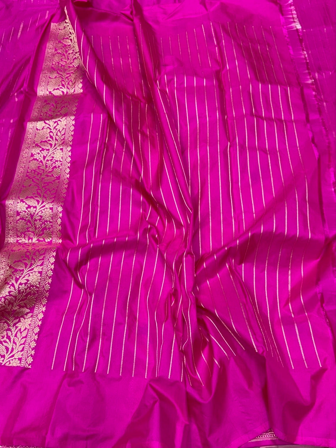 Rani Pink Handwoven Pure Banarasi Silk Saree