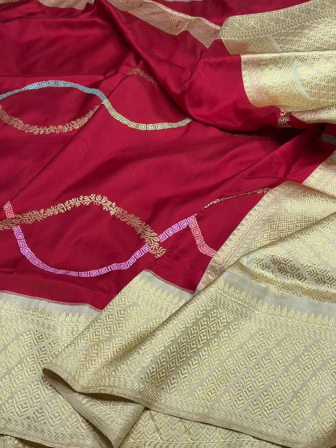 Red Handwoven Ektara Pure Banarasi Silk Saree