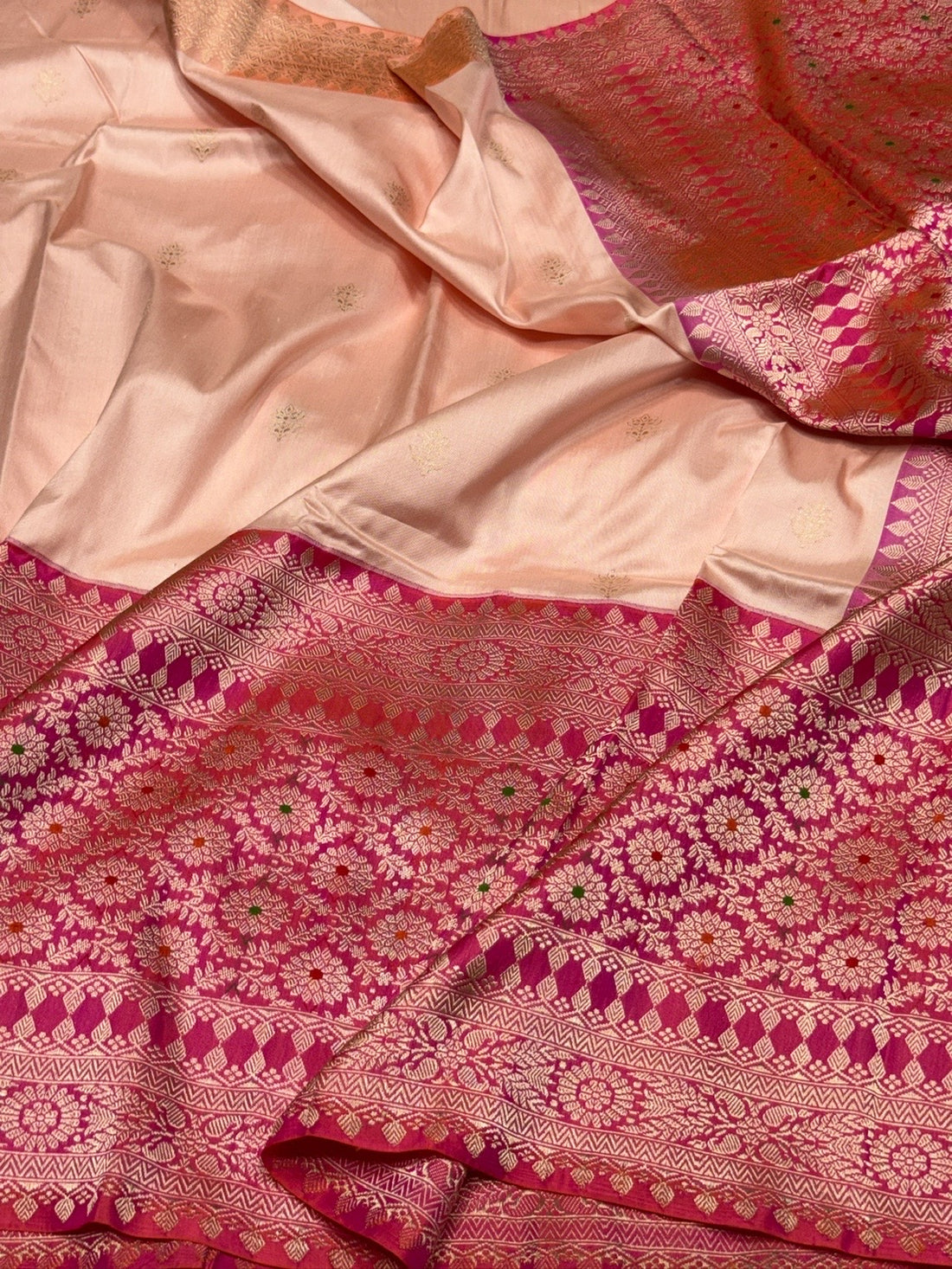 Peach Handwoven Pure Banarasi Ektara Silk Saree