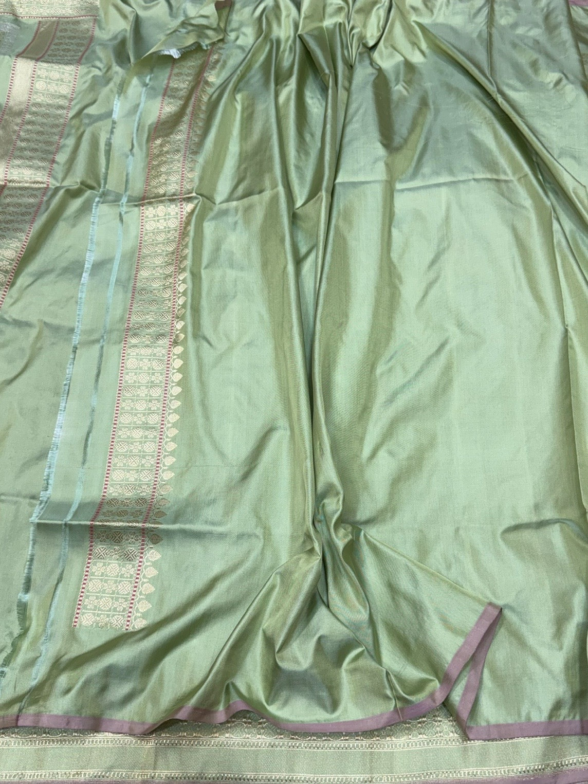 Pista Green Handwoven Pure Banarasi Silk Saree – Kadwa Weave in 100% Katan Mulberry Silk