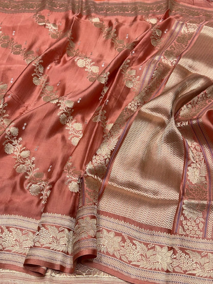 Peach Handwoven Pure Mashru Banarasi Satin Silk Saree – Kadwa Weave | Authentic Banaras Handloom