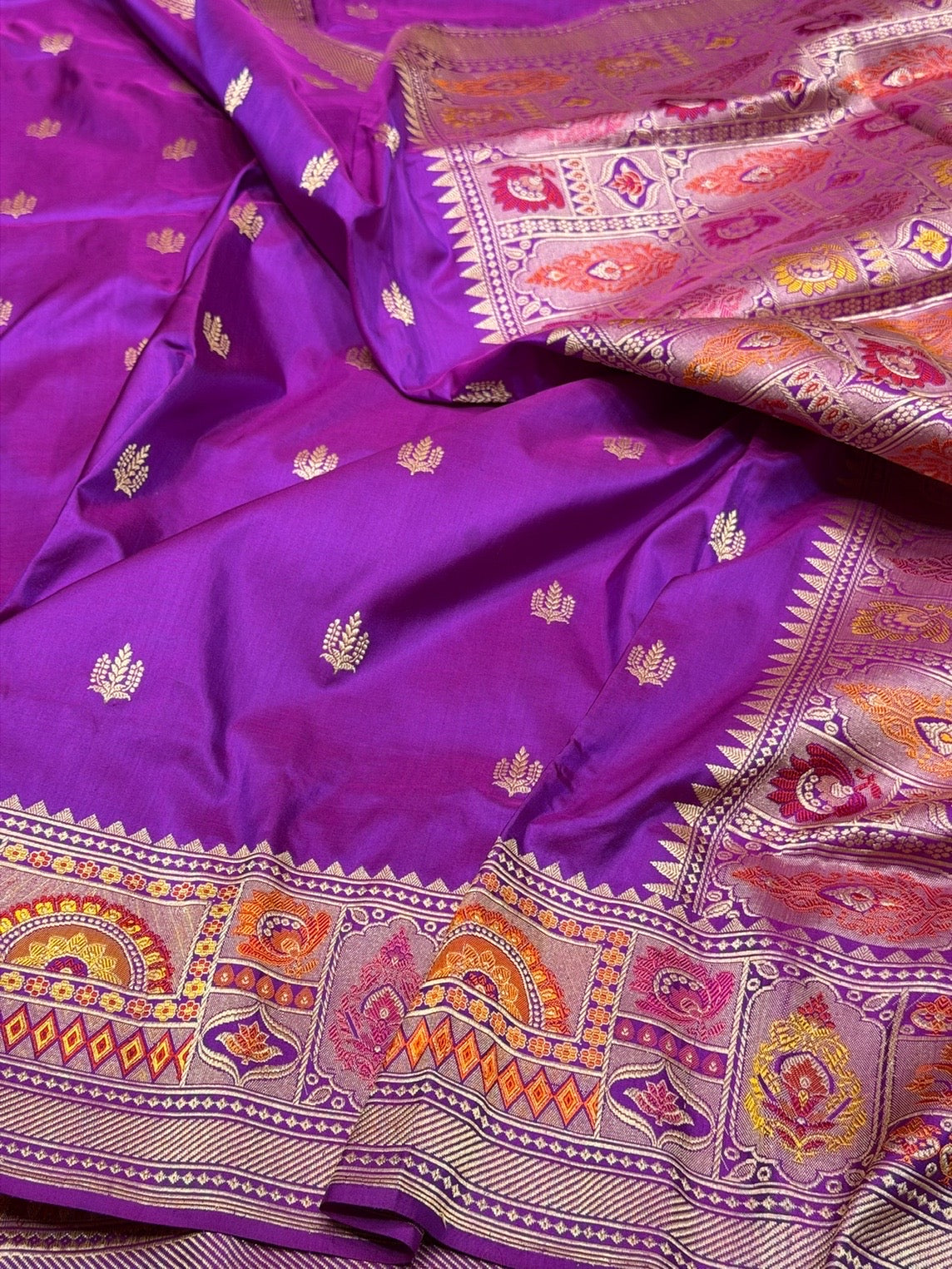 Purple Handwoven Pure Banarasi Silk Saree