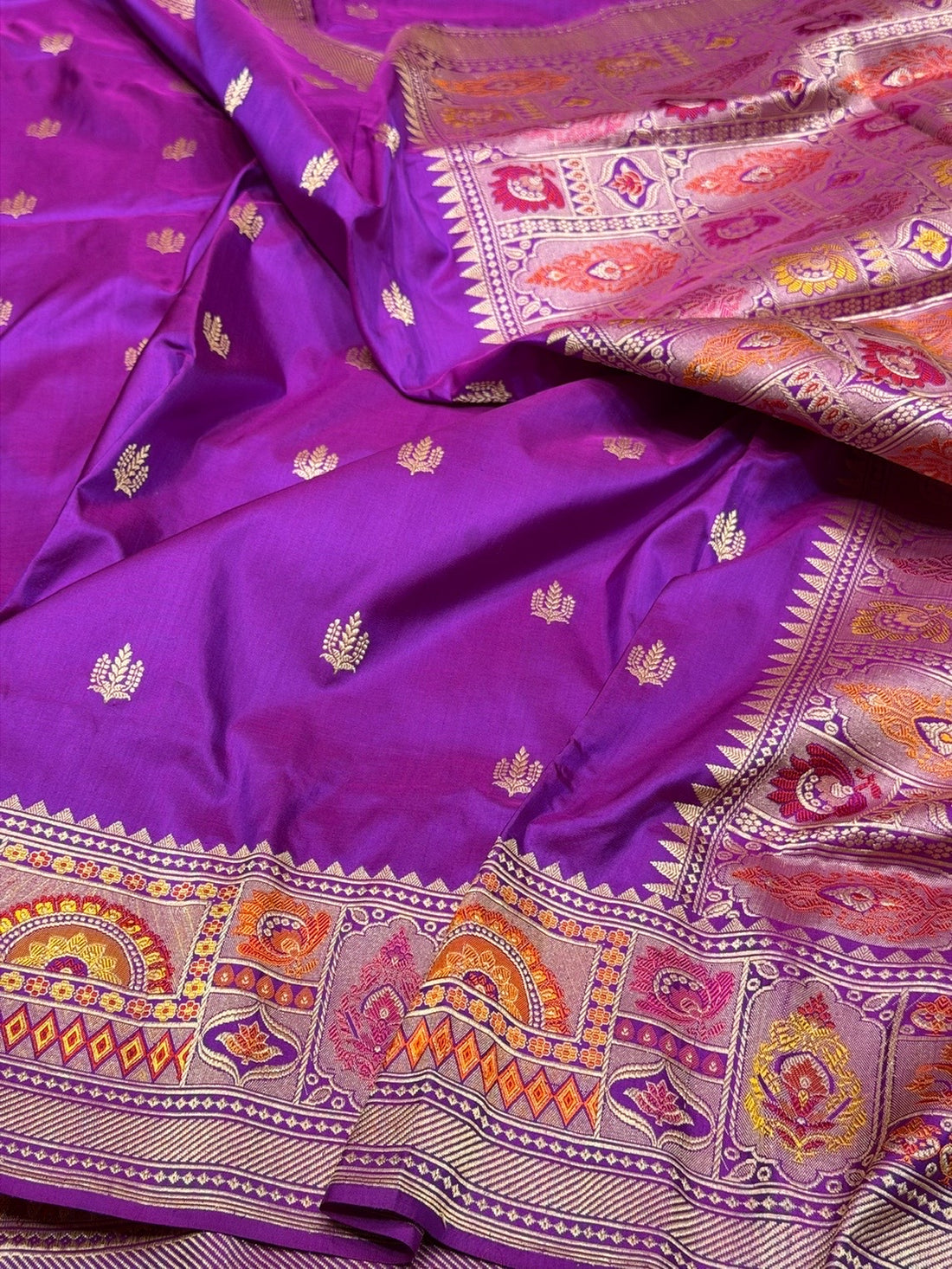 Purple Handwoven Pure Banarasi Silk Saree