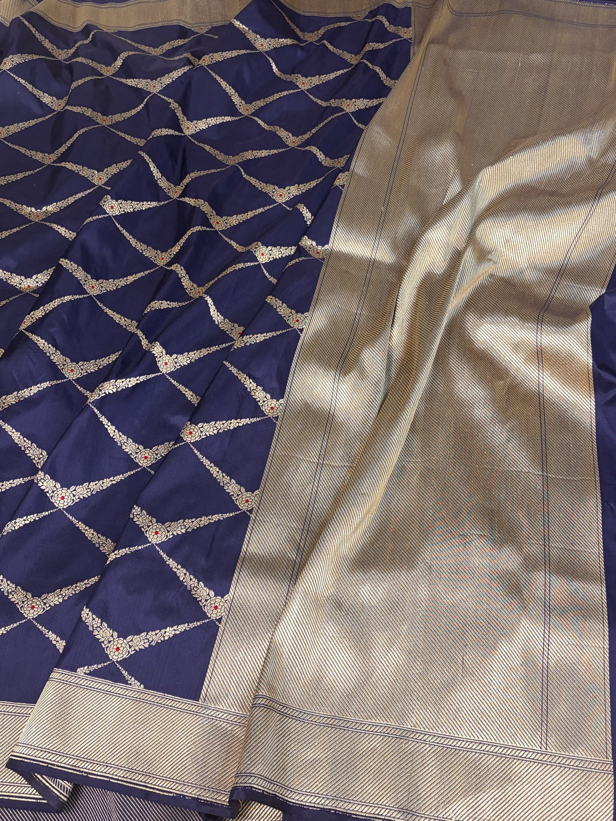 Navy Blue Handwoven Pure Katan Silk Banarasi Saree