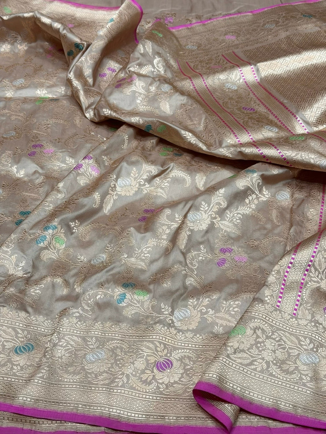 Champagne Beige Handwoven Pure Banarasi Silk Saree in Kadwa Weave – 100% Katan Mulberry Silk