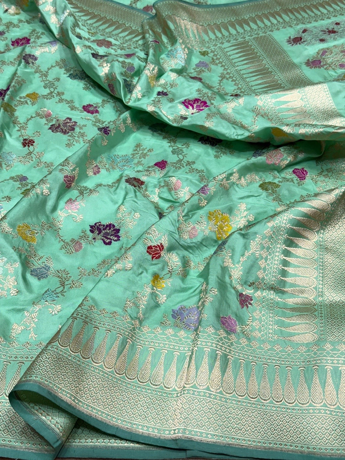 Sea Green Handwoven Pure Banarasi Silk Saree