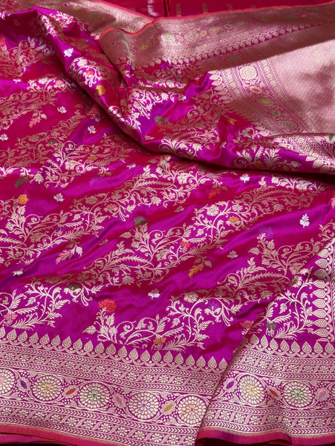 Rani Pink Handwoven Pure Banarasi Silk Saree