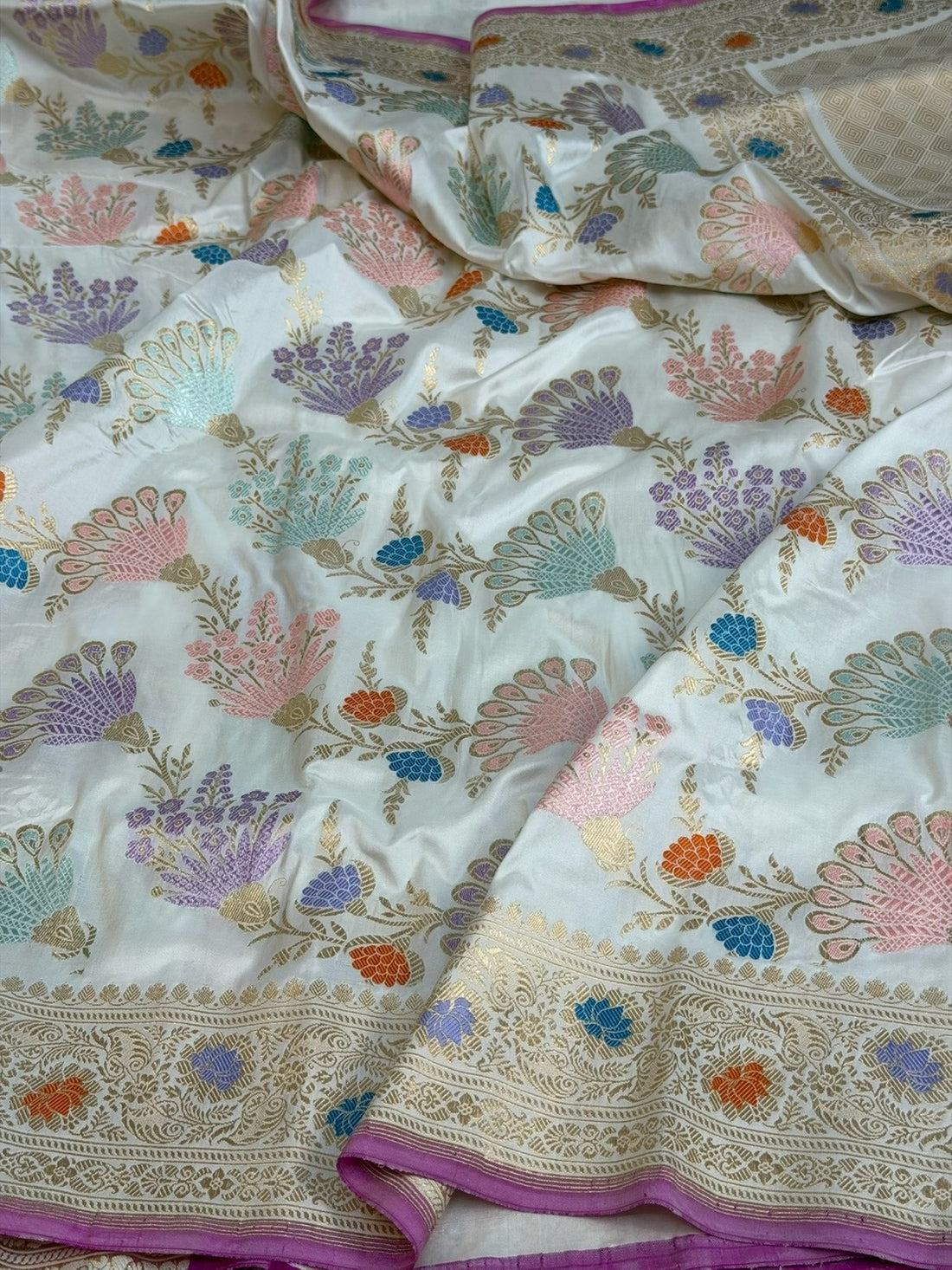 White Handwoven Pure Banarasi Katan Silk Saree
