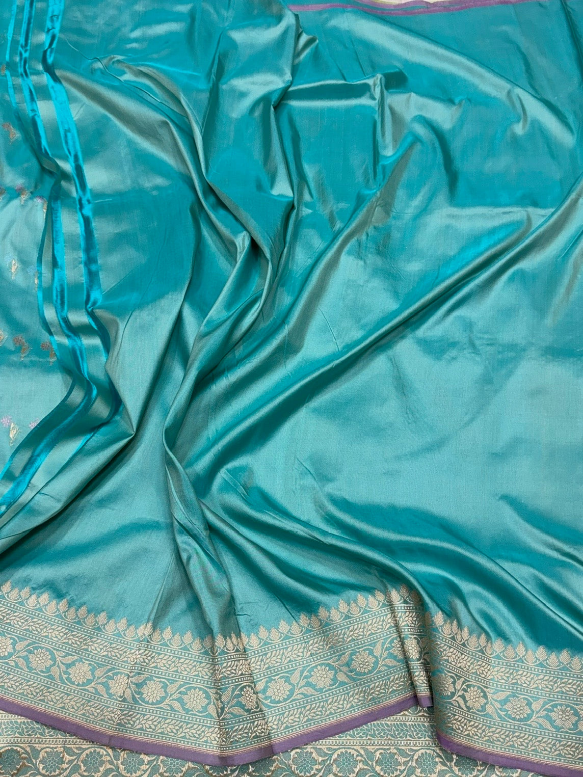 Sky Blue Handwoven Pure Banarasi Katan Silk Saree – Authentic Kadwa Weave