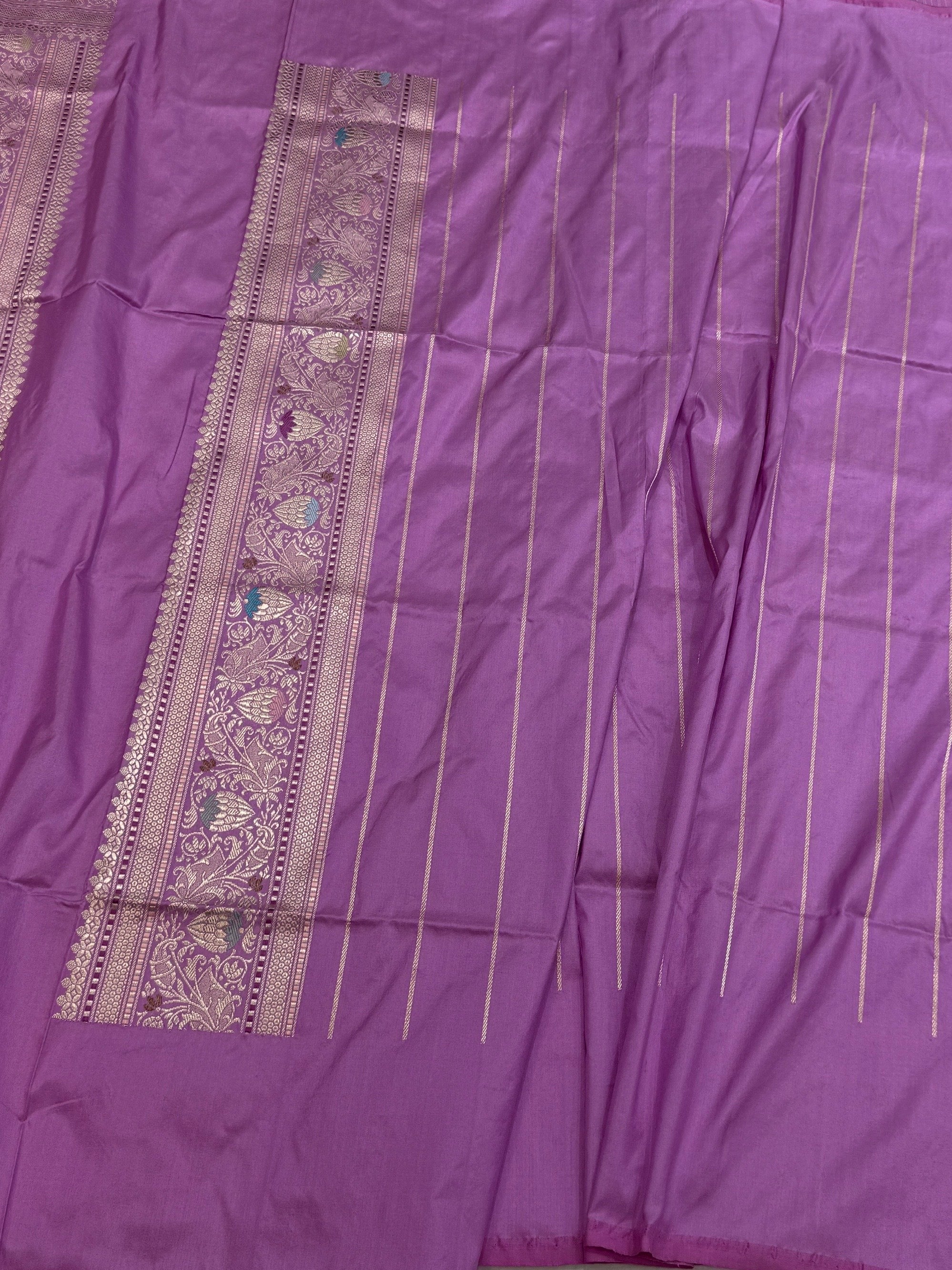 Lavender Handwoven Pure Banarasi Silk Saree