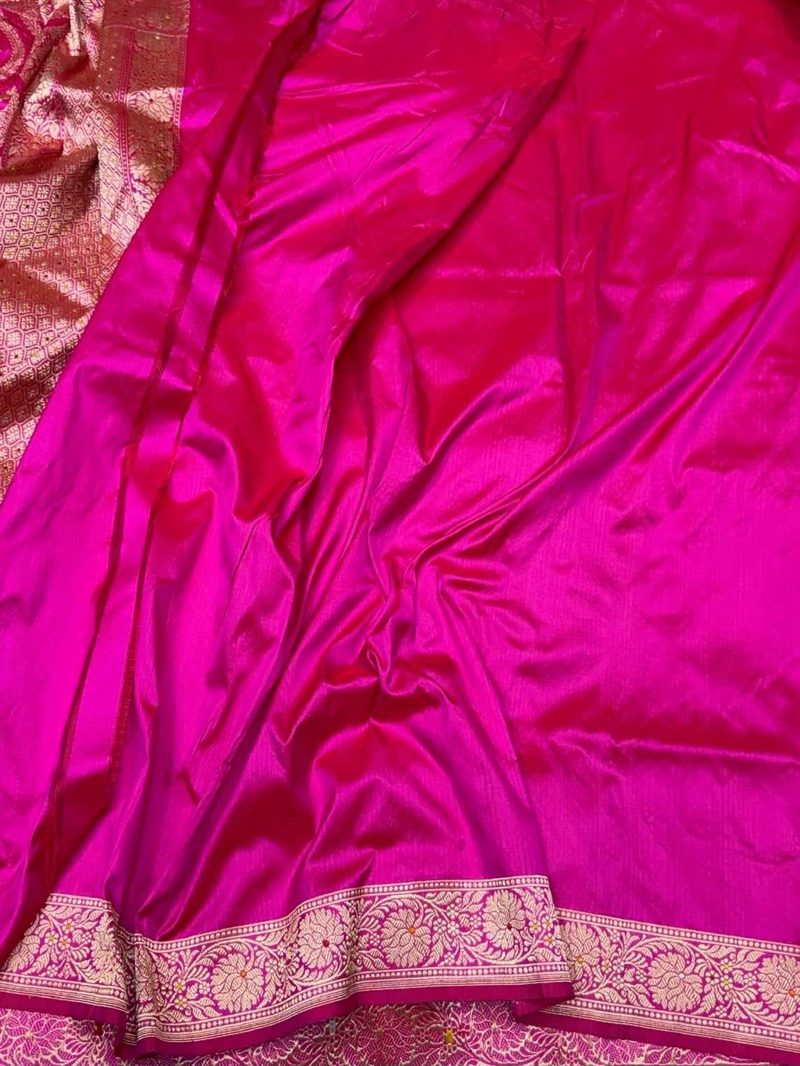 Rani Pink Handwoven Pure Banarasi Silk Saree