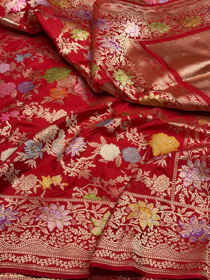 Red Handwoven Pure Banarasi Silk Saree in Kadwa Weave