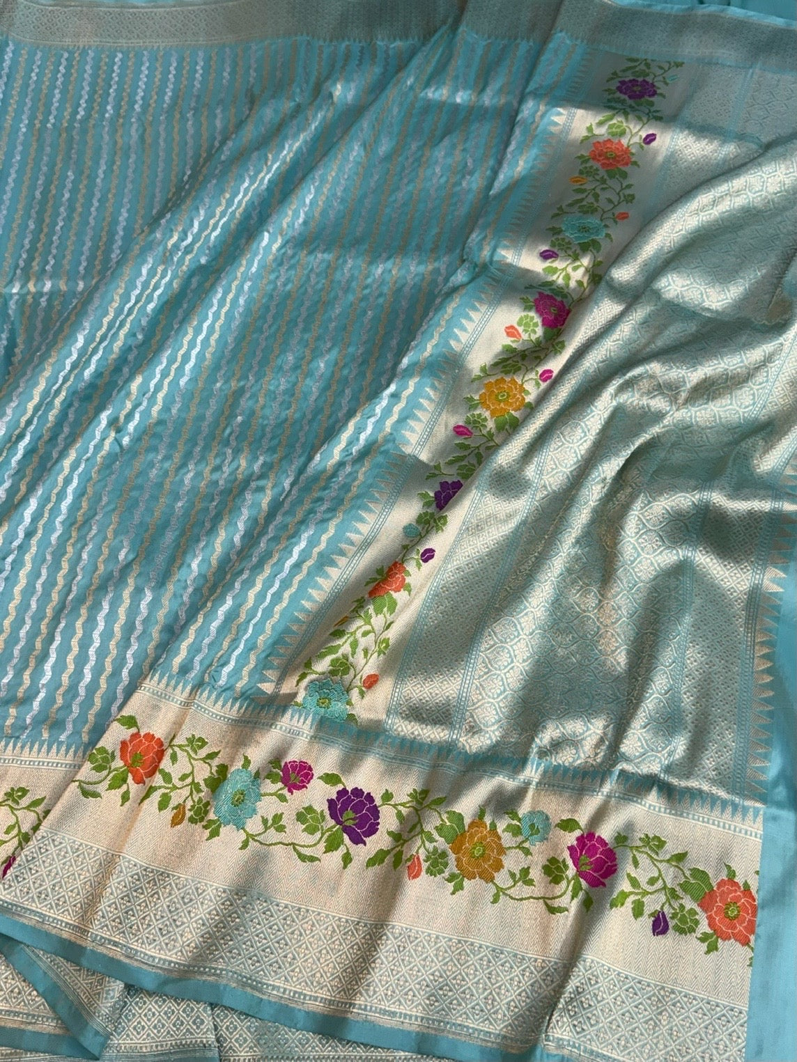 Powder Blue Handwoven Pure Banarasi Silk Saree