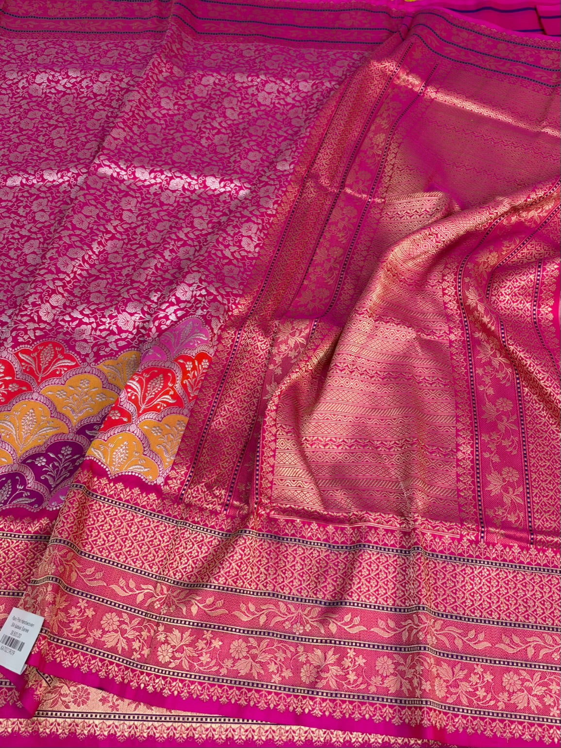 Rani Pink Handwoven Banarasi Pure Katan Silk Saree