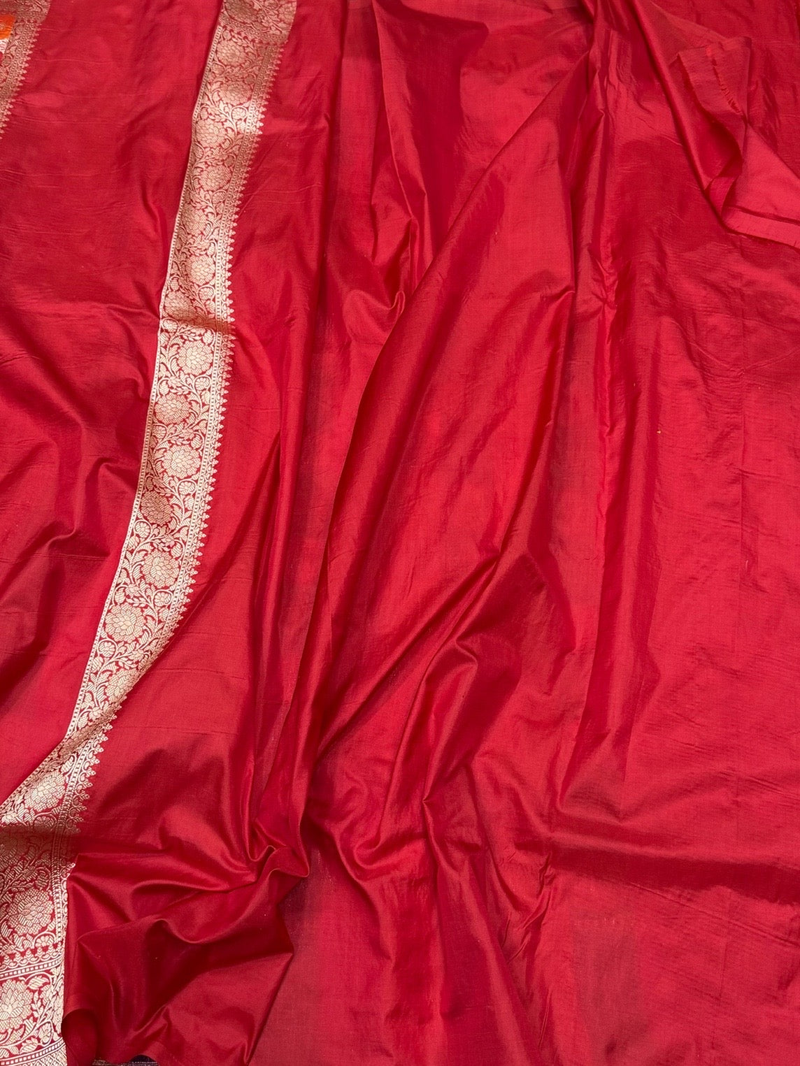 Banarasi Pure Rangkaat Silk Saree – Cutwork Weave in 100% Pure Katan Silk