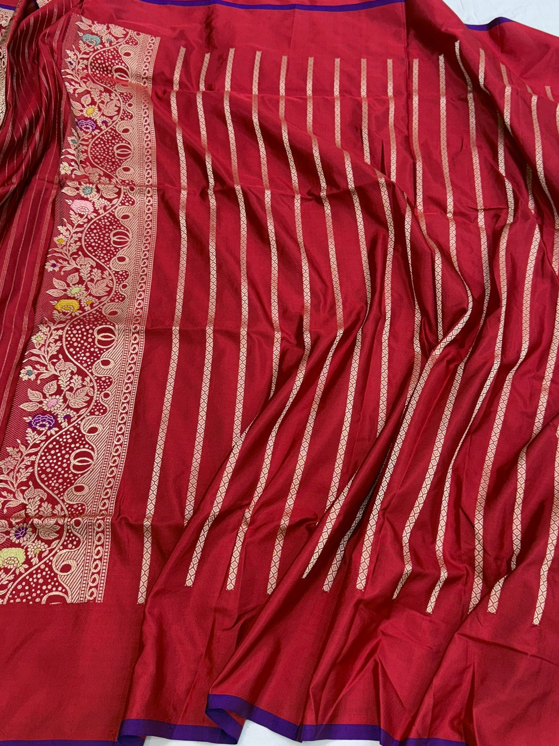Red Handwoven Pure Banarasi Silk Saree