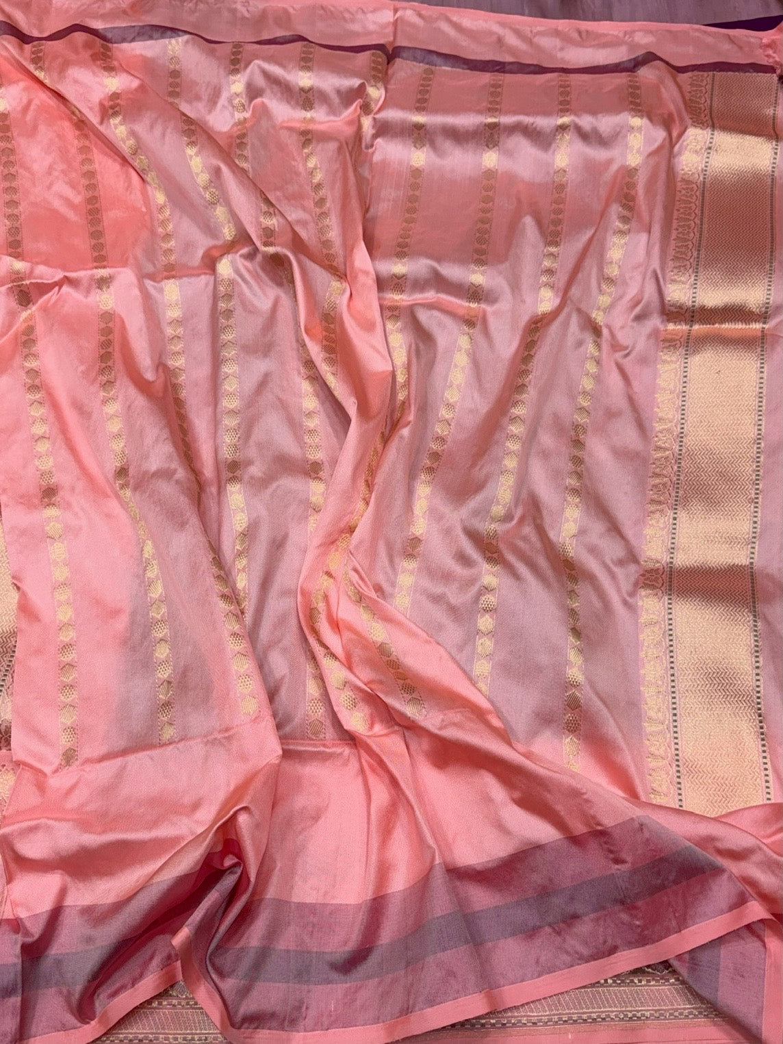 Navy Blue Handwoven Pure Banarasi Organza Silk Saree – Kadwa Weave in Kora Mulberry Silk