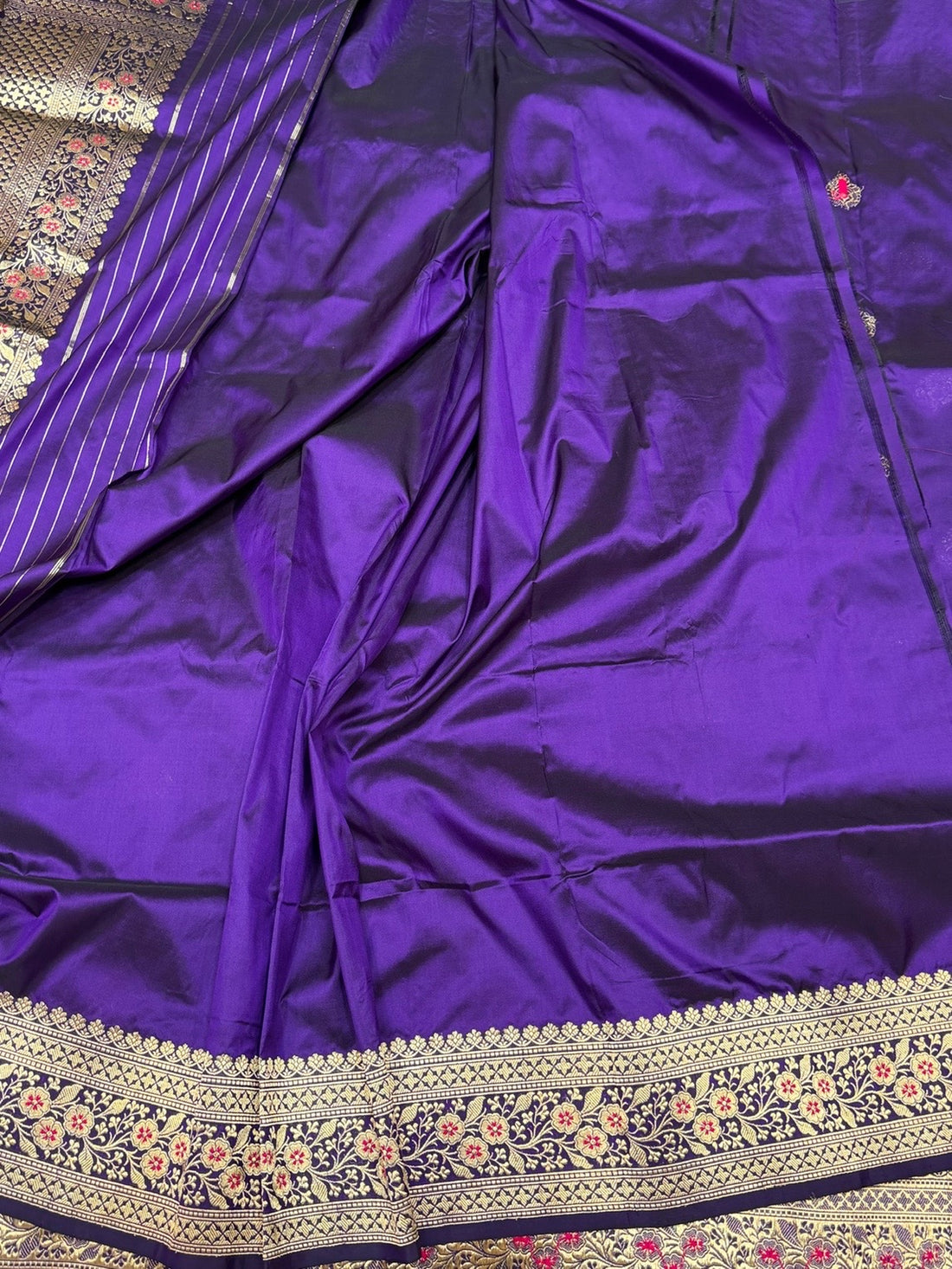 Handwoven Vintage Pure Banarasi Silk Saree – Kadwa Weave in 100% Katan Mulberry Silk
