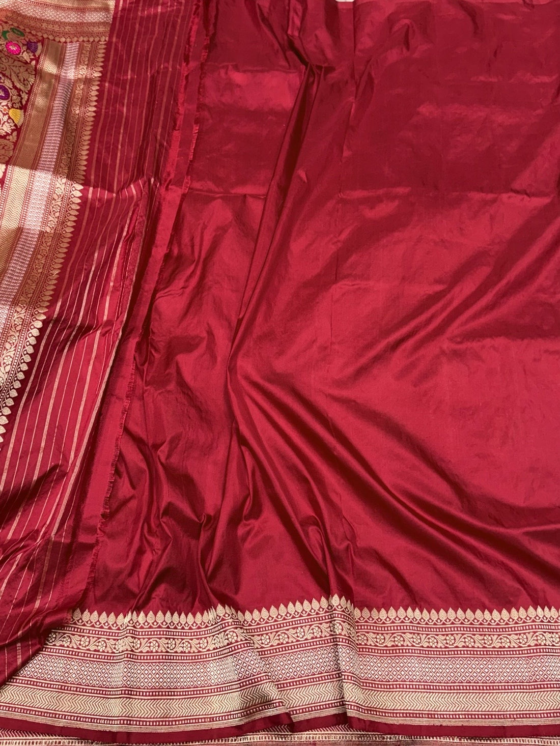 Red Handwoven Pure Banarasi Silk Saree