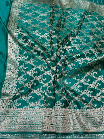 Teal Green Vintage Banarasi Pure Satin Silk Brocade Saree – Luxury Cutwork Wedding &amp; Festive Saree