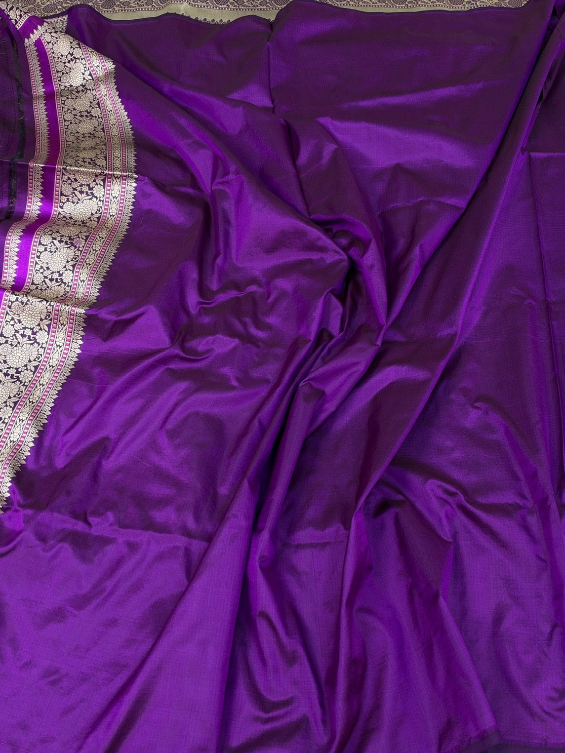 Purple Rangkaat Banarasi Pure Katan Silk Saree