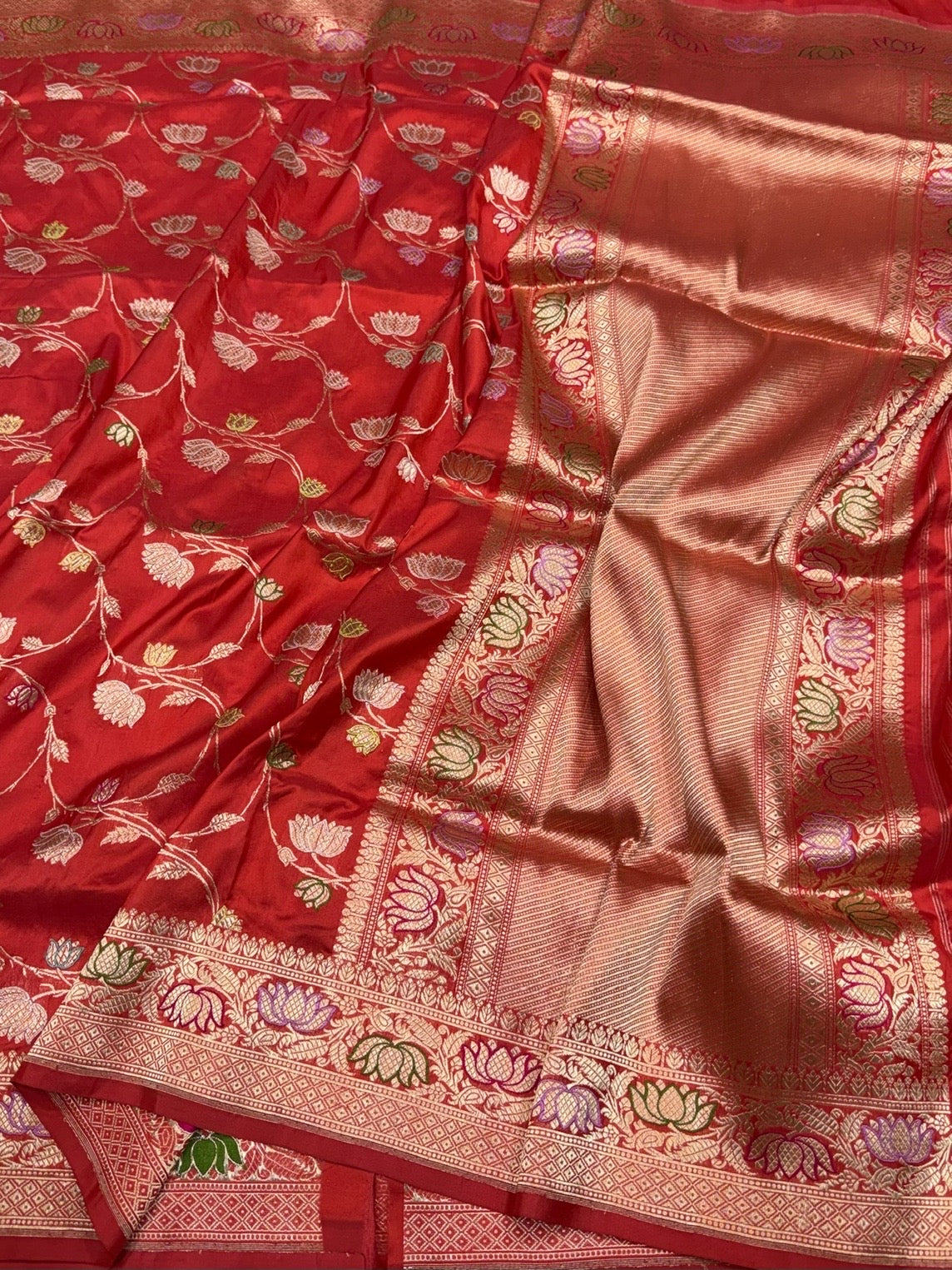Red Handwoven Pure Banarasi Silk Saree in Kadwa Weave | Authentic Katan Mulberry Silk