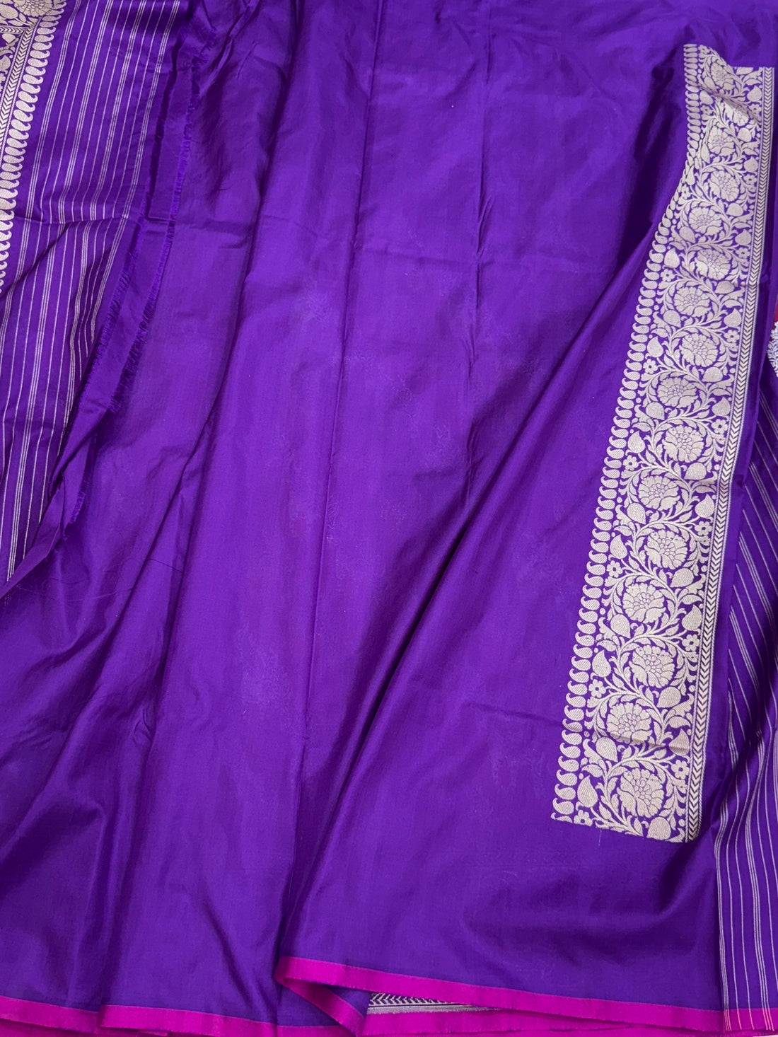Purple Handwoven Pure Banarasi Rangkaat Silk Saree