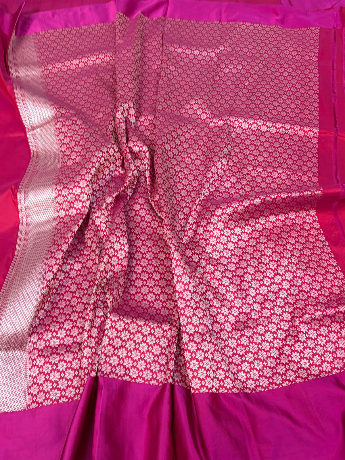 Pinkish Red Handwoven Pure Banarasi Silk Saree
