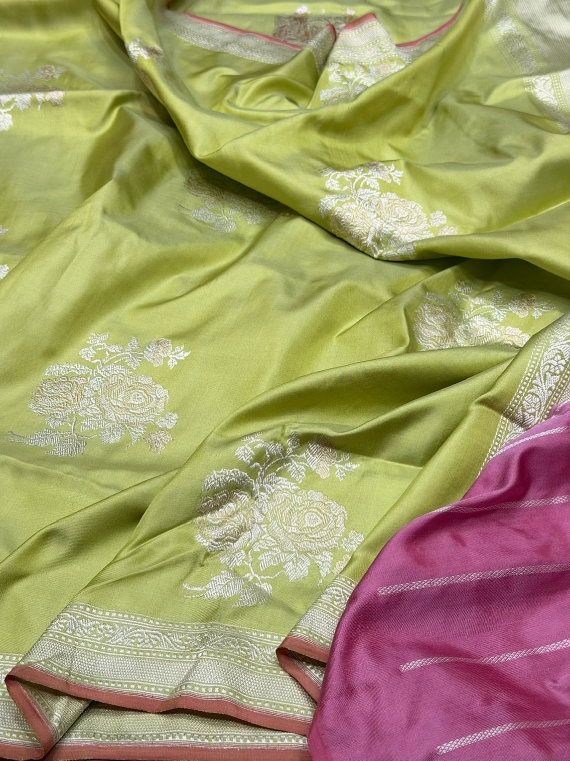 Pista Green Handwoven Pure Banarasi Ektara Silk Saree