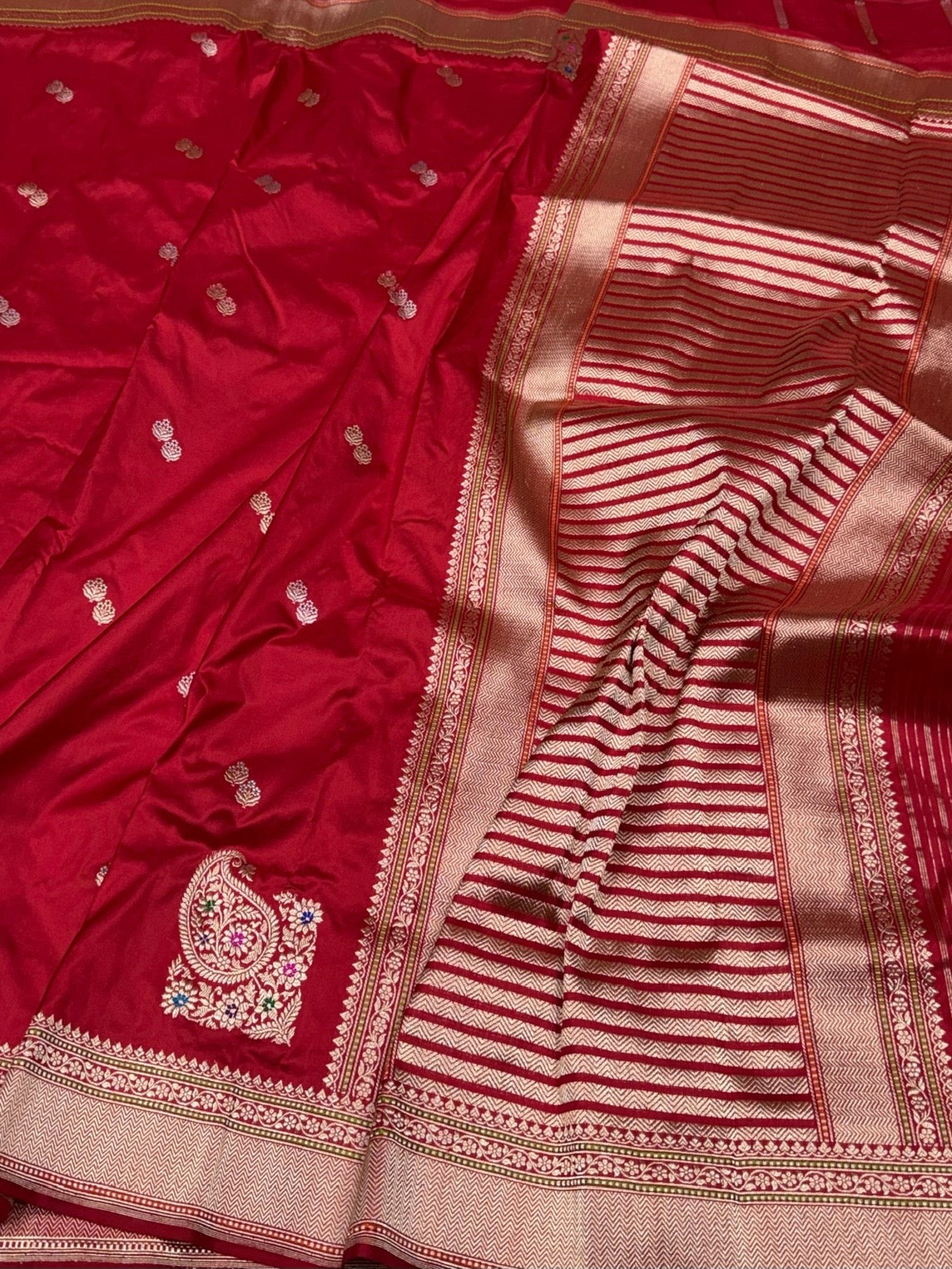 Red Handwoven Pure Banarasi Silk Saree in Kadwa Weave | Authentic Katan Mulberry Silk