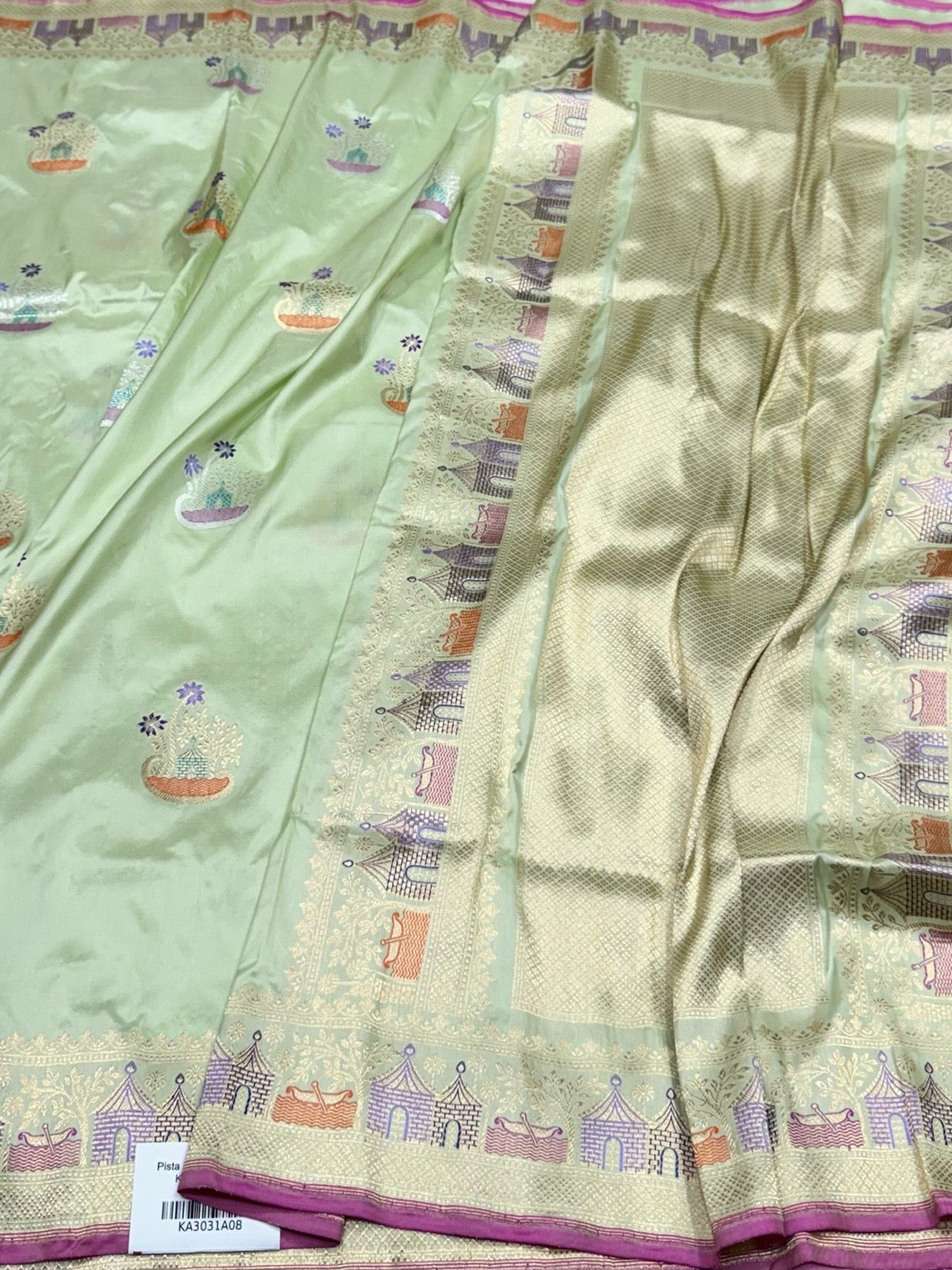 Pista Handwoven Pure Banarasi Silk Saree