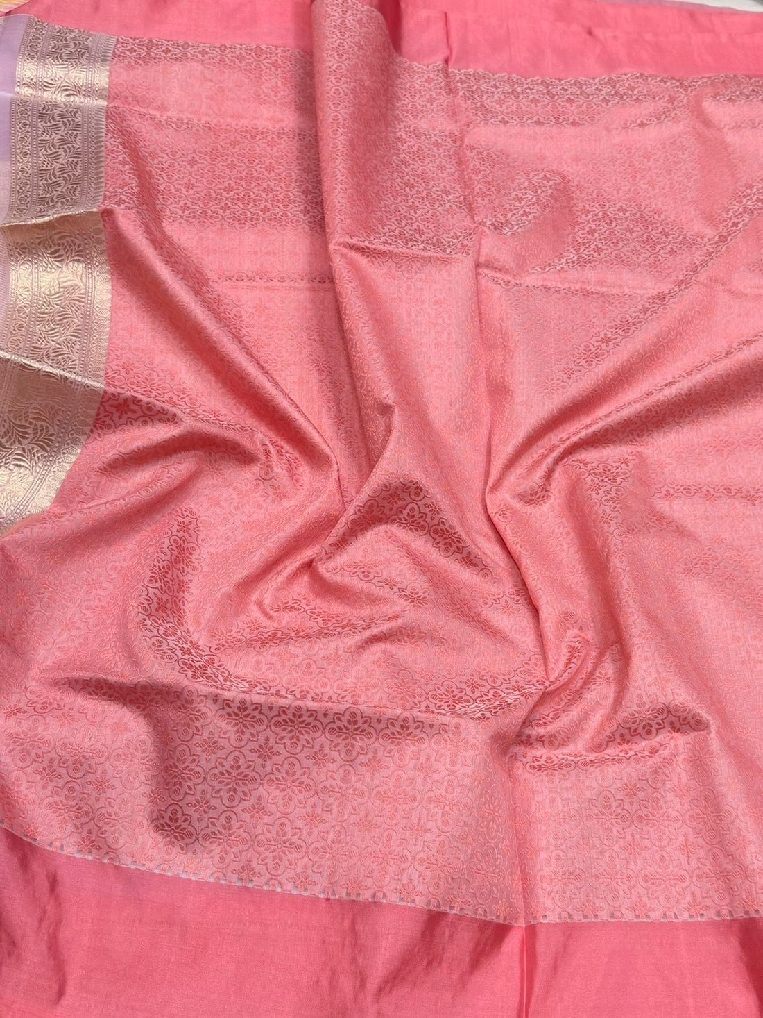 Lavender Handwoven Pure Banarasi Organza Silk Saree