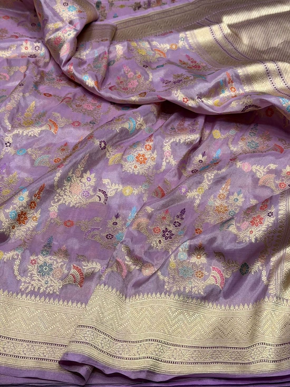 Lavender Handwoven Pure Banarasi Tissue Saree