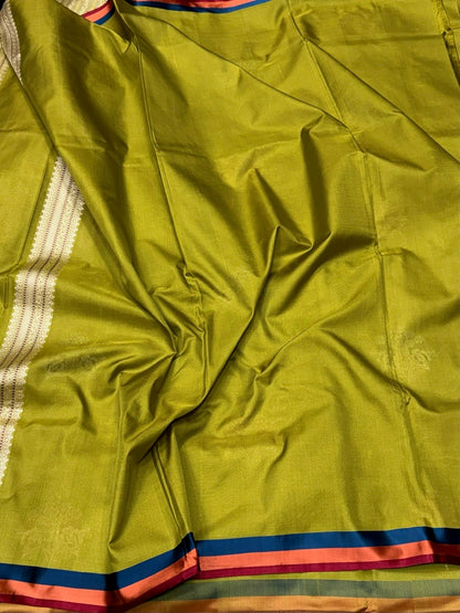 Mehndi Green Handwoven Pure Banarasi Ektara Silk Saree