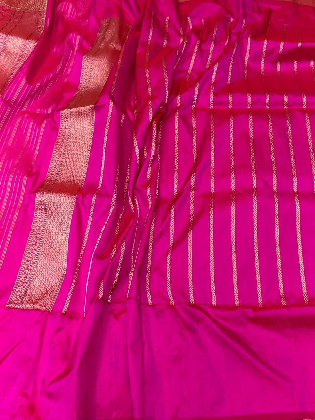 White Handwoven Pure Banarasi Organza Silk Saree