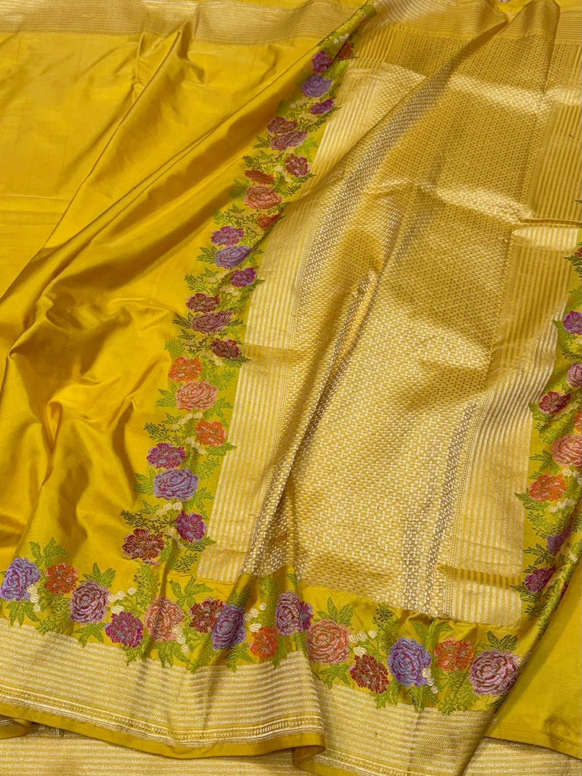 Mustard Yellow Handwoven Pure Banarasi Katan Silk Saree – Kadwa Weave | Traditional Kadiyal Border | 100% Pure Mulberry Silk