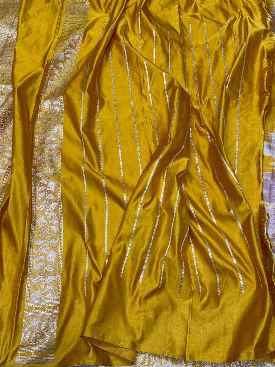 Yellow Handwoven Vintage Pure Banarasi Satin Silk Saree