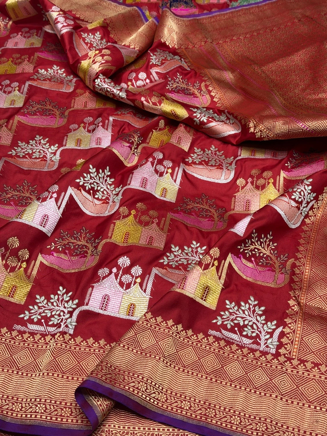 Red Handwoven Pure Silk Banarasi Saree