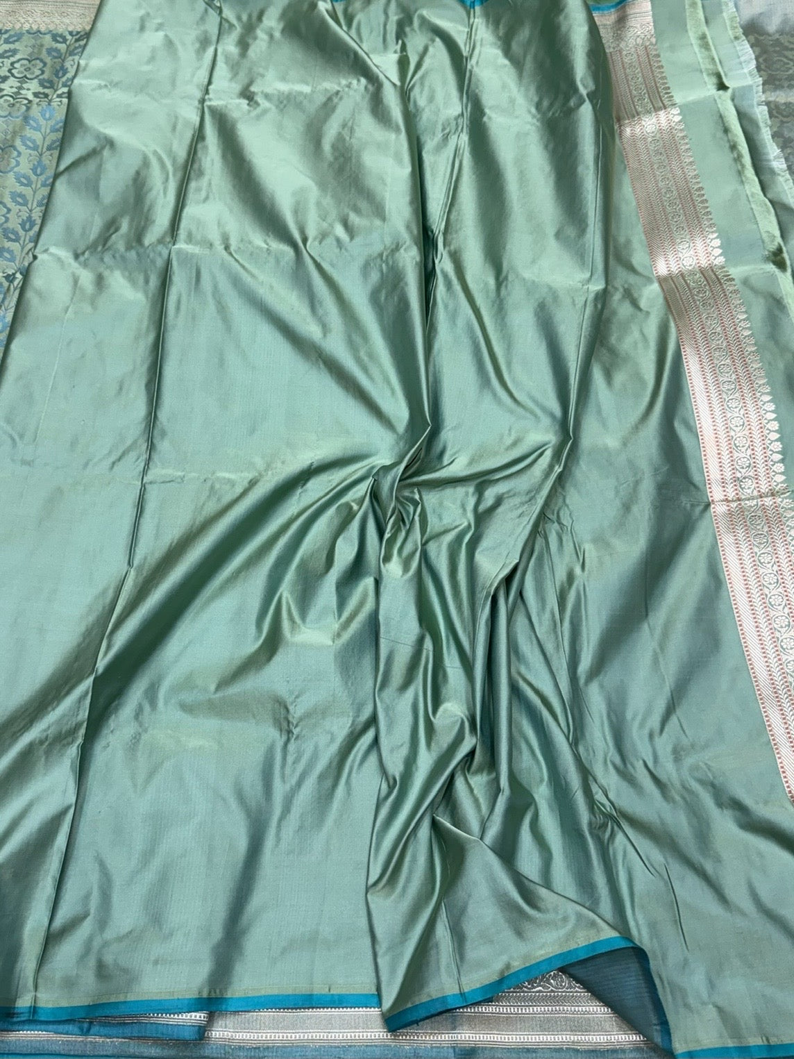 Mint Green Handwoven Pure Banarasi Satin Tanchoi Silk Saree