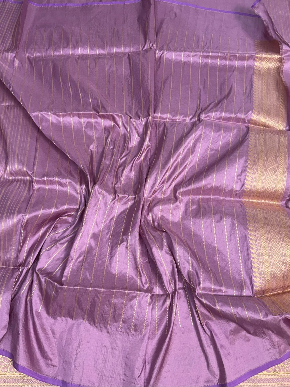 Mauve Handwoven Pure Banarasi Silk Saree
