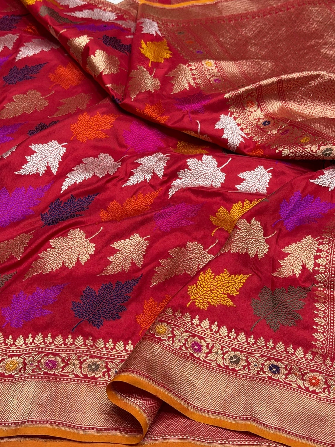 Red Handwoven Pure Banarasi Silk Saree