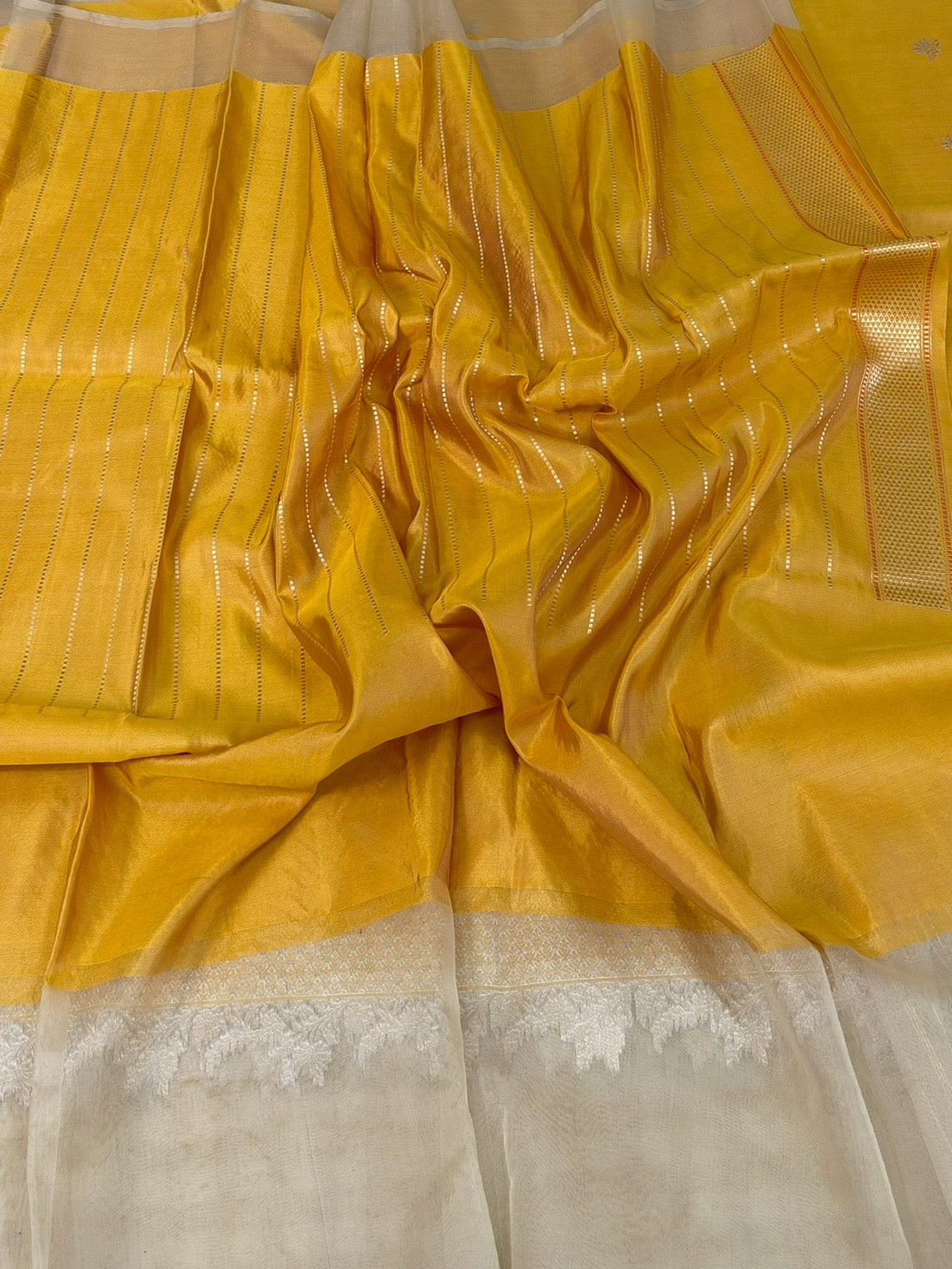 Yellow Handwoven Pure Banarasi Ektara Silk Saree